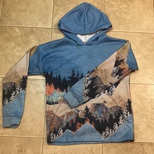 Womens mountain sweatshirt